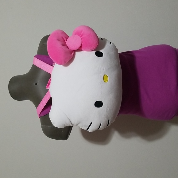 ♥️Hello Kitty Plush backpack & Slippers NWT - Picture 8 of 9